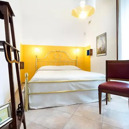 Esagono Monello 3*